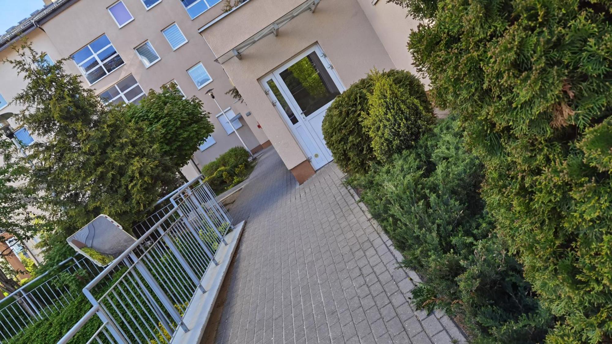 Appartamento Trzy Szczescia Zielona Góra Esterno foto
